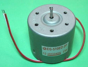 0 To 12V DC Motor Mabuchi Cw 2400RPM - a silver cylindrical motor with a central shaft, mounting holes on top, and two attached red and white wires.