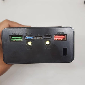 16*18650 Battery Storage Box Pd QC3.0 Quick Charge DIY Power Bank Box Case Without Cell - a black rectangular port panel with two LED lights, two USB outputs, a Type-C port, and an IN port.