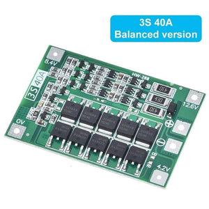 3s 40A BMS 11.1V 12.6V 18650 Lithium Battery Protection Board With 100mA Balancing Feature - a green rectangular circuit board with labeled 0V, 4.2V, 8.4V, and 12.6V solder pads and electronic components.