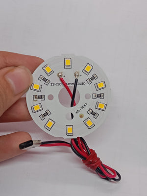 5W 44mm 10 LEDS Warm White SMD LED Strip With Type C Connector - a round white circuit board with ten LEDs, red and black wires, and a USB-C connector.