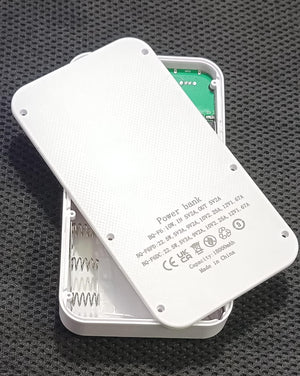 6 Cell Power Bank Battery Case 18650 X Battery Charger Box - an open white plastic casing with internal battery springs and a circuit board.
