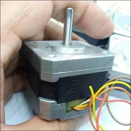 Nema 17 Single Shaft 1.8 Degree Compact Powerful Stepper