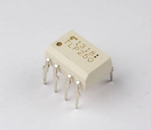 MOSFET IGBT Driver TLP250 - an 8-pin beige electronic component with the text "TLP250" and "1318" printed on its top surface.