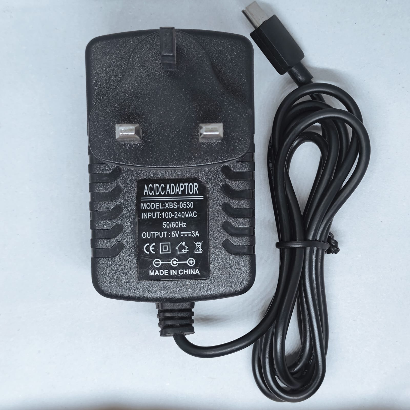 USB Type c Cable 5V 3A Power Supply Adapter Uk For Raspberry Pi 4b - a black wall plug with a UK-style prongs and an attached USB-C cable.