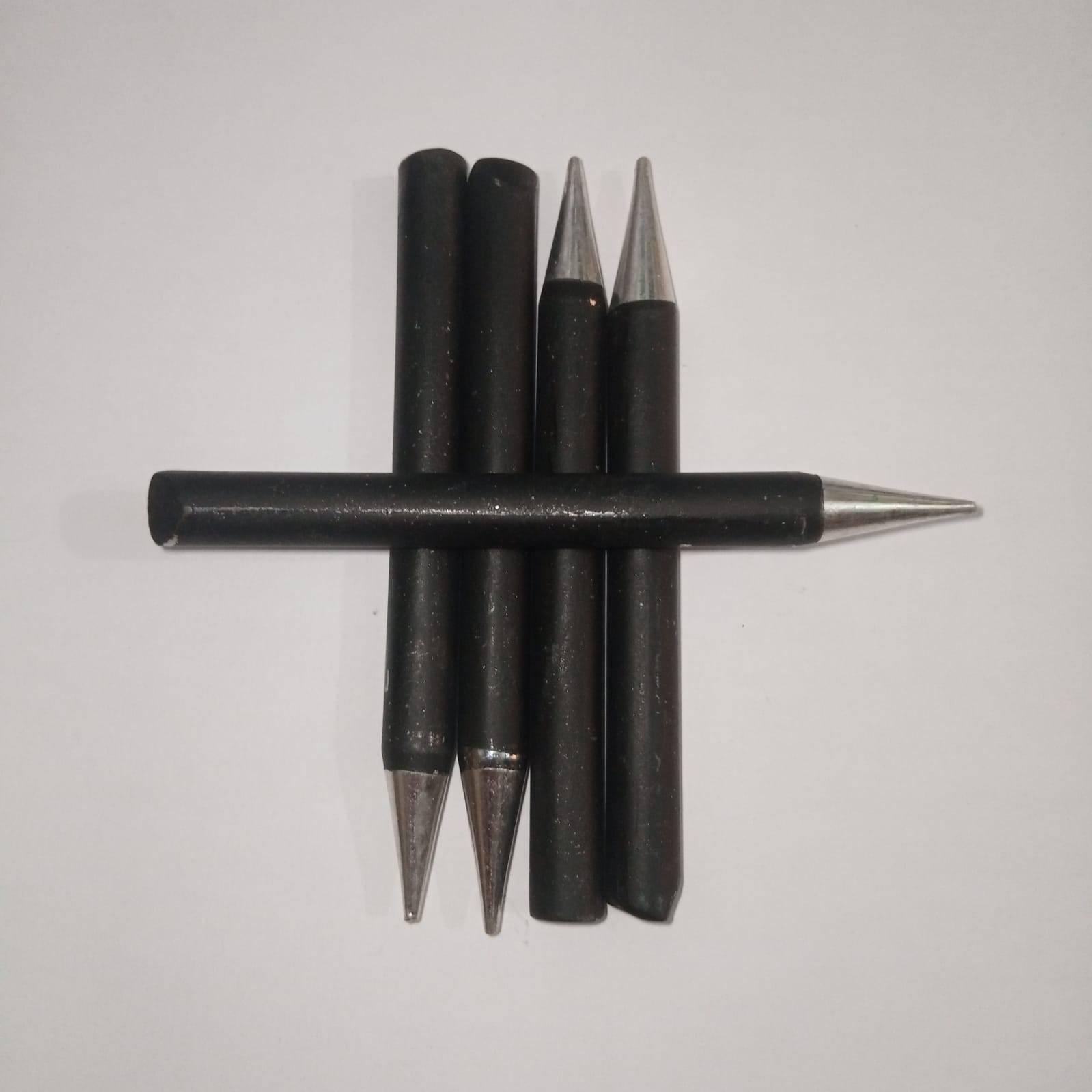 100watt Soldering Iron Bit - five black cylindrical soldering iron tips with pointed metal ends arranged in a group.