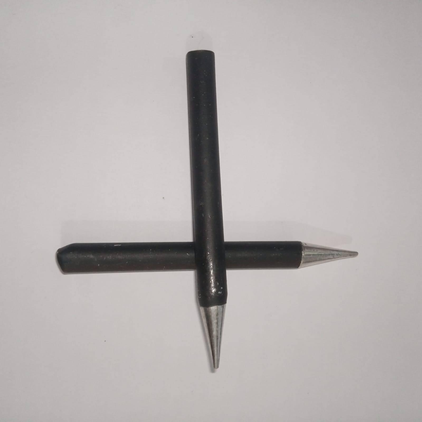 100watt Soldering Iron Bit - two black cylindrical soldering tips with pointed metal ends arranged in a cross shape against a white background.