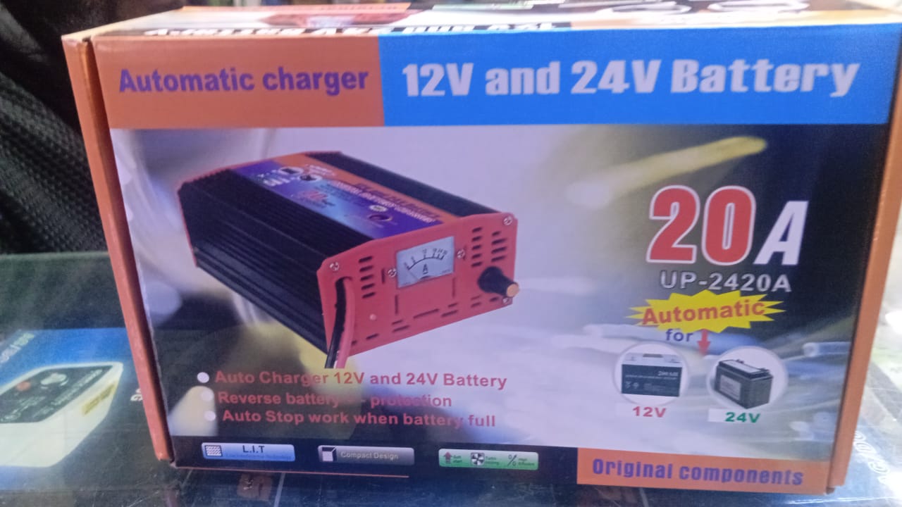 12V 24V Battery Charger Car Battery Charger - shown in its retail box with a product image featuring a red and black charger with an analog meter display.