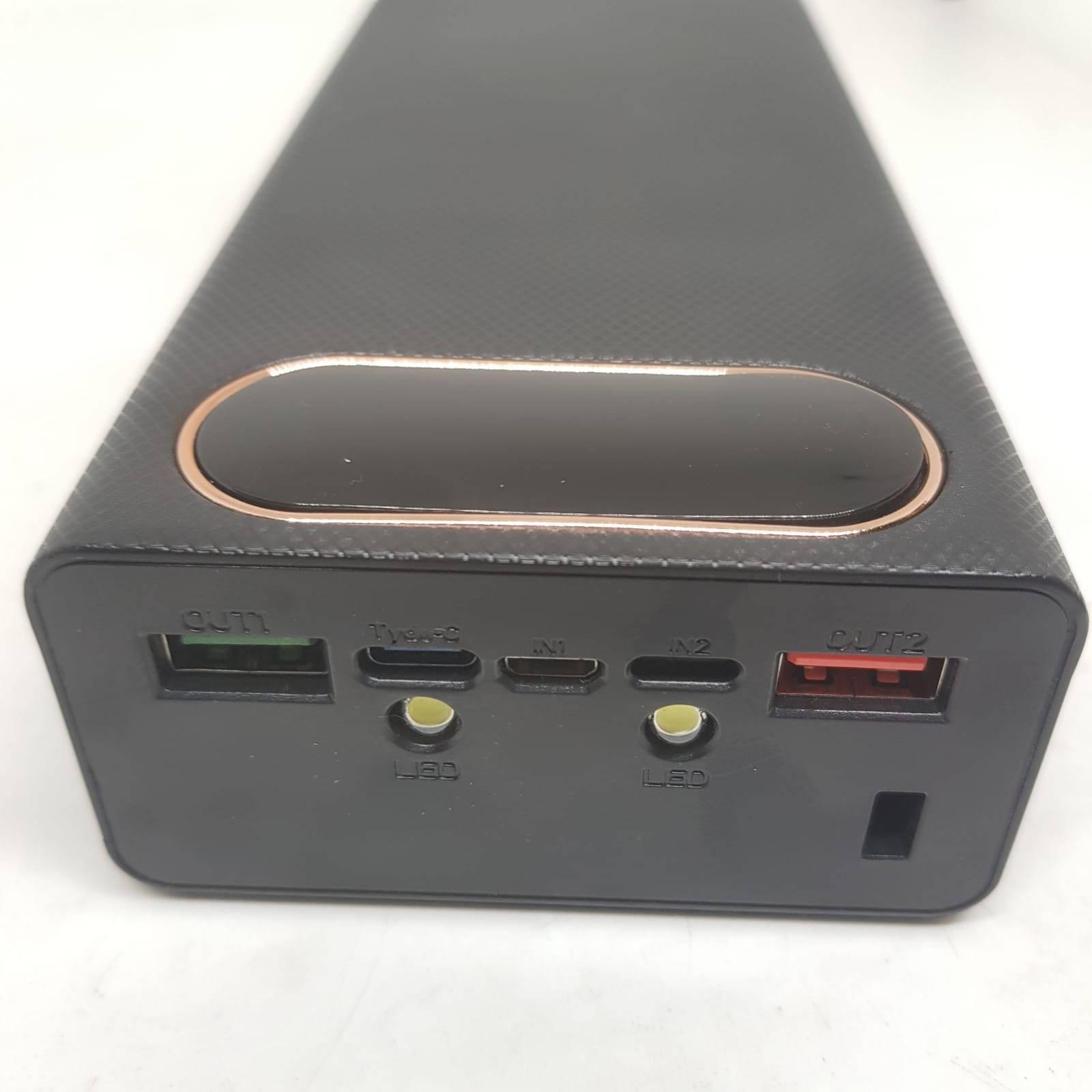 16*18650 Battery Storage Box Pd QC3.0 Quick Charge DIY Power Bank Box Case Without Cell - a black rectangular case featuring a top display and front charging ports.