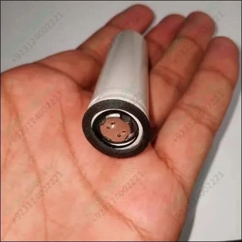 Pull - out High Quality 18650 3.7v 2600mah Molicel Cell