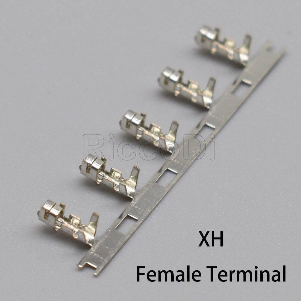 2.54 mm JST Crimp Terminal Female Contact Pin For Xh Connector - a strip of five silver-coloured metal female crimp terminals.