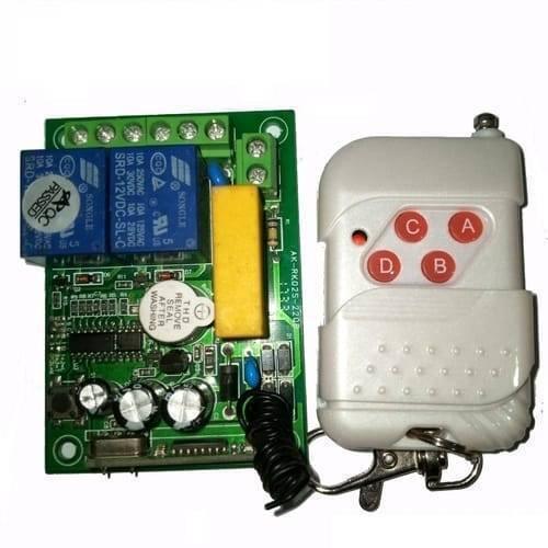 2 Channel Wireless 433MHz Remote Control Switch Module Ak RK02S 220B With RF Remote Controller Transmitter - a green circuit board with two blue relays and a white four-button remote.