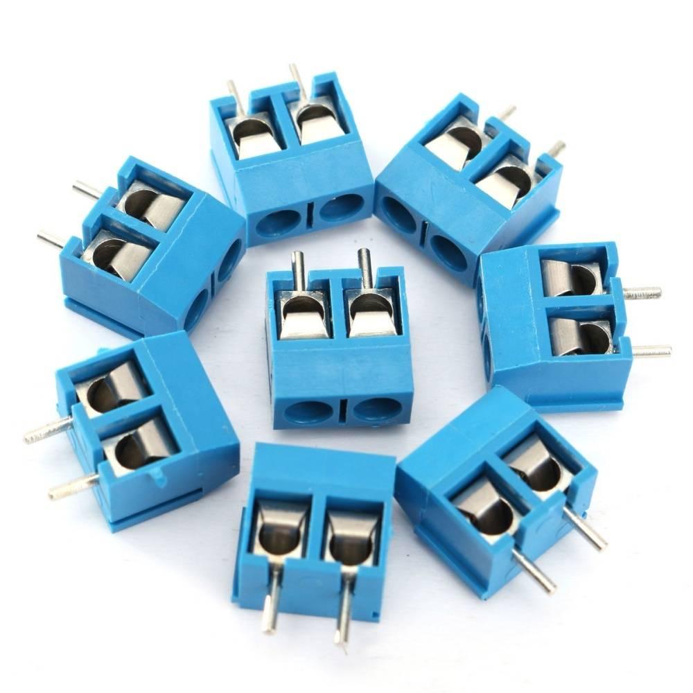 2 Pin Plug-in Screw Terminal Block Connector 5.08mm Pitch - shown as a collection of blue plastic two-terminal connectors with metal pins arranged in a circle.