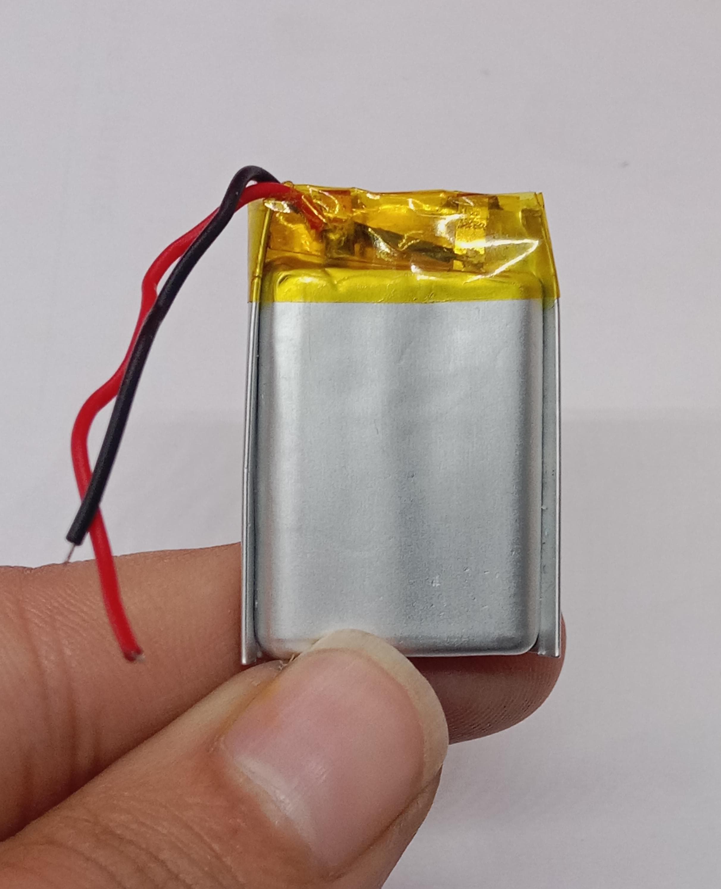 Rectangular 400mAh Li-Ion Battery with wires for bluetooth headsets and portable devices