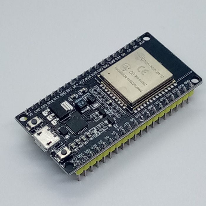 38 Pin Nodemcu ESP32S Microcontroller WiFi & Bluetooth ESP Wroom 32 Development Board Module CH9102X - the ESP-WROOM-32 shielded module, micro-USB port, BOOT and EN buttons and long pin headers.