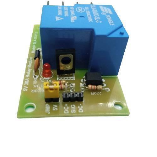5V 30A Relay Module SLA-05VDC-SL-C - a blue relay mounted on a green circuit board with a red LED, a jumper, and labeled DC+, SIG, and DC- pins.