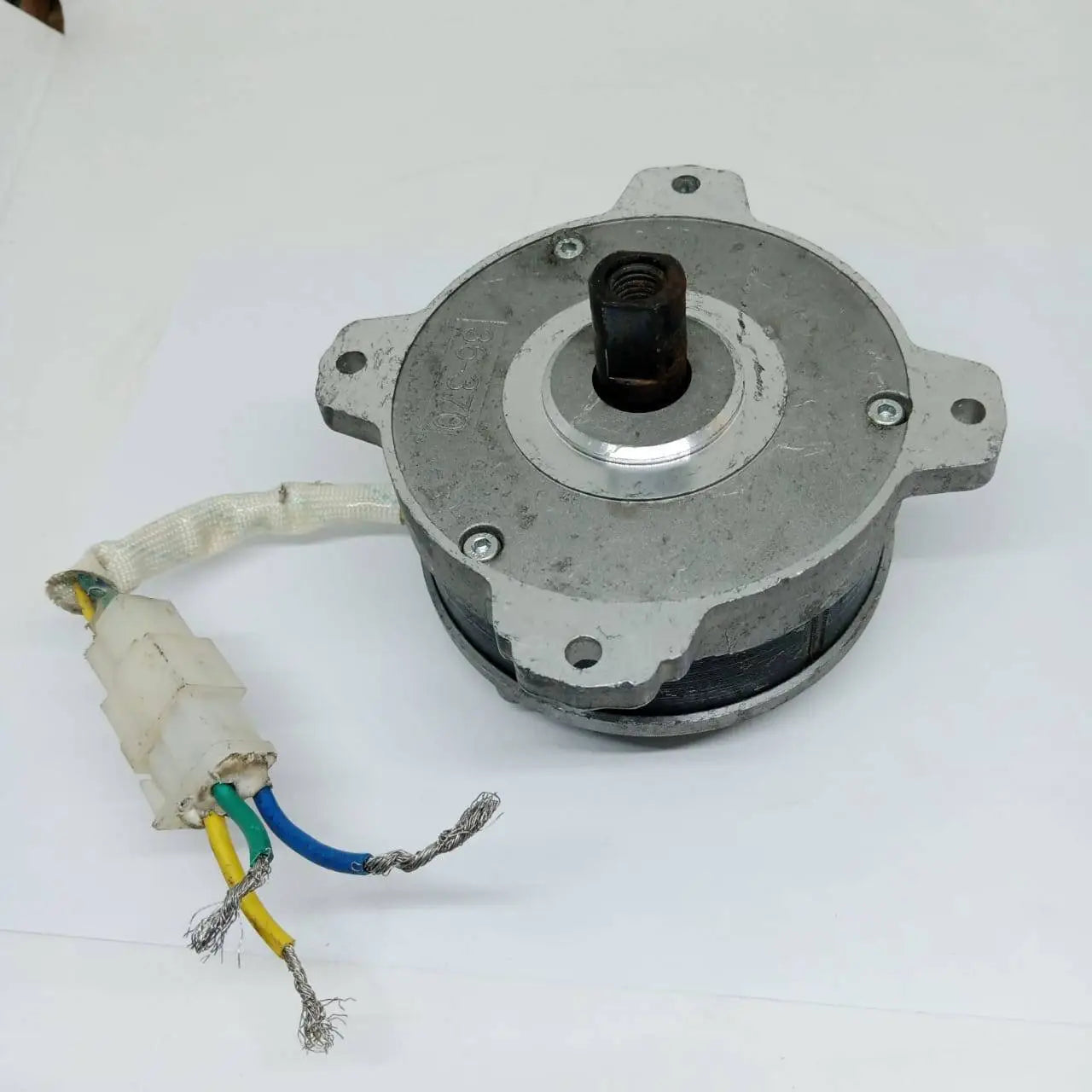 Bldc motor for cycle shop