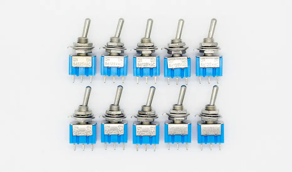 5A 3 Pin SPDT Toggle Switch SPDT ON OFF In Pakistan