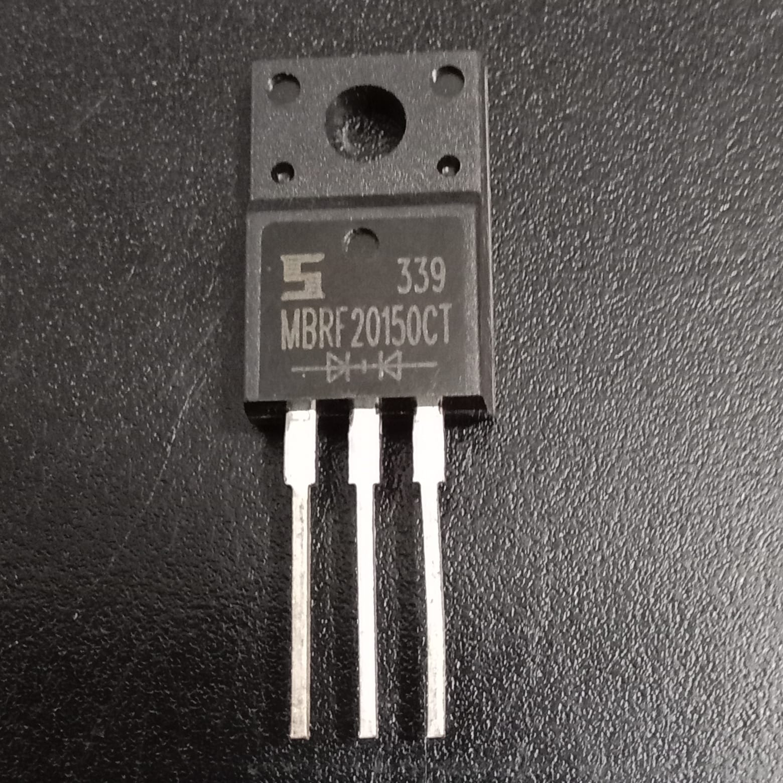 MBRF20150CT Dual Schottky Barrier Rectifier Diode
