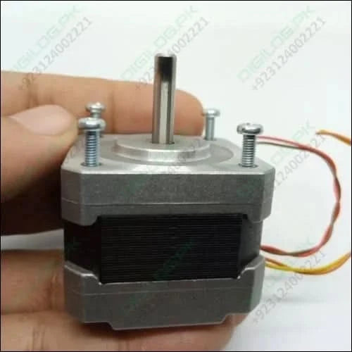 Nema 17 Single Shaft 1.8 Degree Compact Powerful Stepper