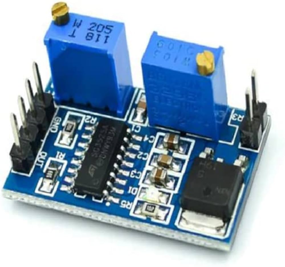 PWM Controller SG3525 Adjustable Frequency 100Hz-100kHz Signal Generator Module DC 5V-12V