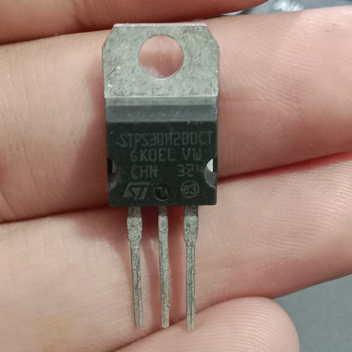 STPS30H100CT 100V 30A Dual Schottky Power Rectifier Diode