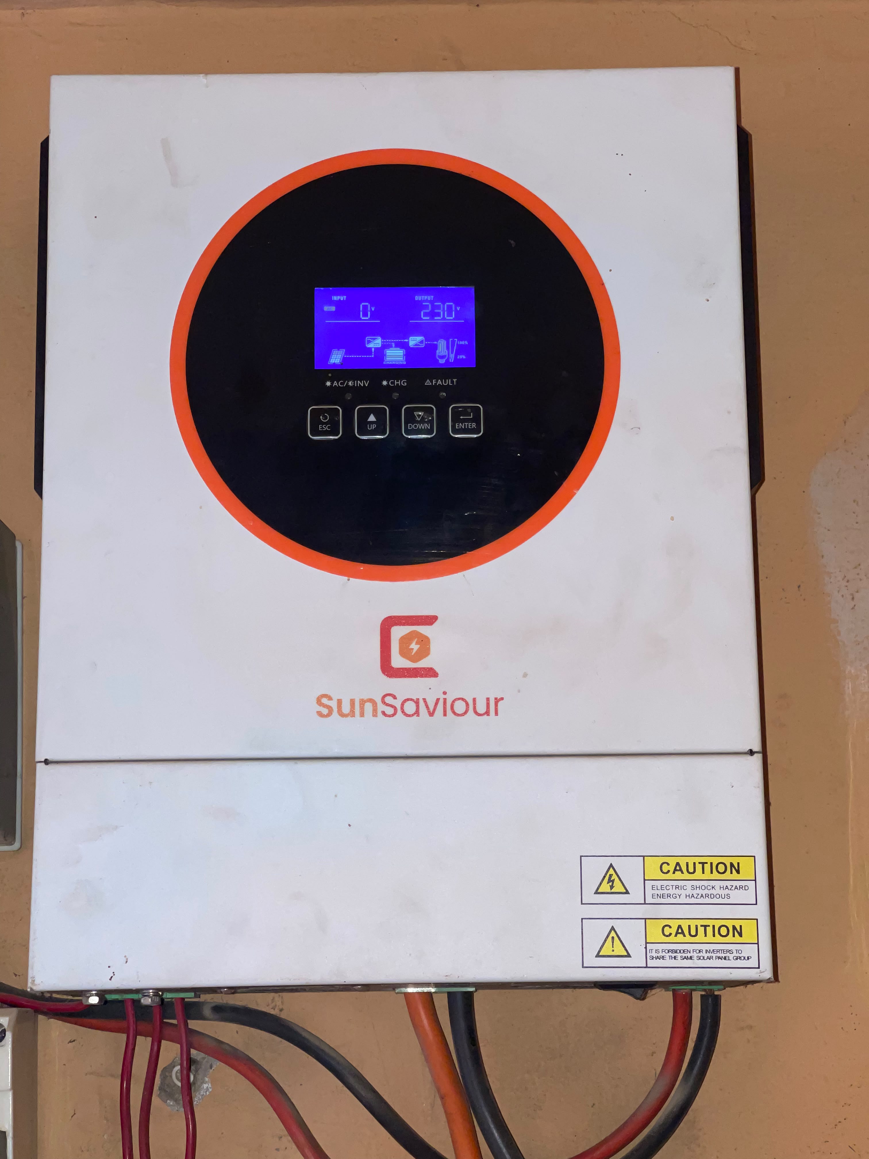 SunSaviour X-6KW (PV 7000W Input) Solar WiFi Dongle - Real-Time Solar Monitoring