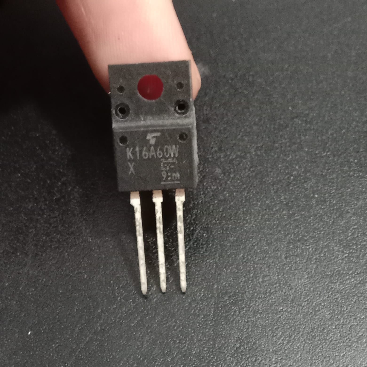 TK16A60W 600V 15.8A N-Channel Power MOSFET