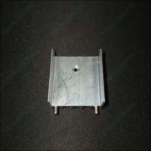 To3p Black And Silver Heat Sink