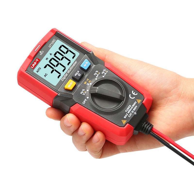 UNI-T UT125C pocket multimeter display detail