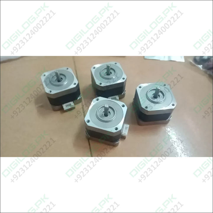 Used 4 Wire Nema 17 5mm Shaft Bipolar Stepper Motors