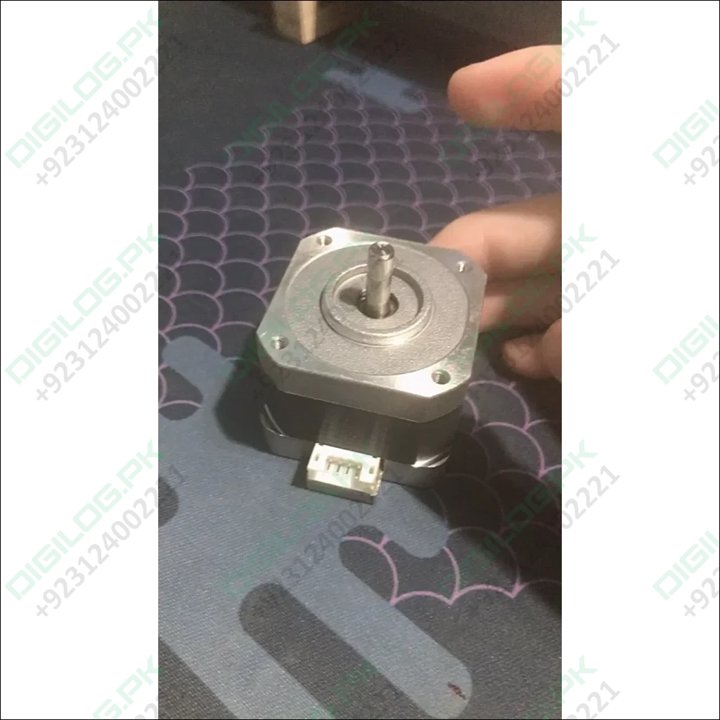 Used 4 Wire Nema 17 5mm Shaft Bipolar Stepper Motors