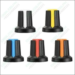 Wh148 15x17mm 6mm Shaft Hole Plastic Potentiometer