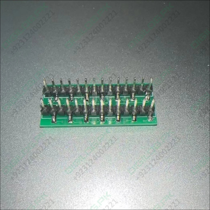 IC Base SMD DSPIC30F2010