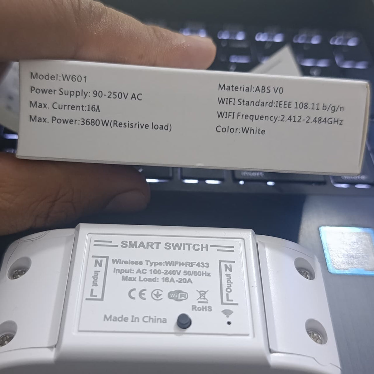 W601 packaging specifications and smart switch electrical label
