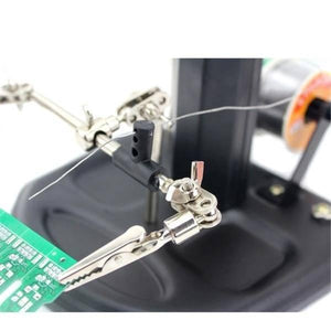 Advanced 2.5x-4x 16 SMD LEDS Desk Lamp Iron Soldering Base Magnifier Glass Helping Hand Station Stand - a close-up of the metal alligator clip.