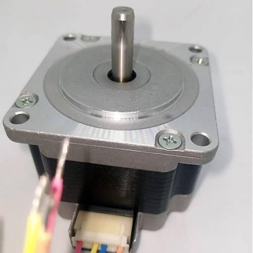 Bipolar NEMA23 1A Stepper Motor 4 Wire Stepper Motor - a silver square-flanged motor with a central shaft and a white four-pin connector with loose coloured wires.
