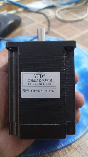 Brand New High Quality 57BYGH76 NEMA 23 Bipolar Stepper Motor 76mm 4.0A 1.8nm - a black square-bodied motor with a metal shaft and a white label showing specifications in Chinese and English.