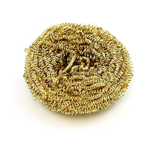 Brass Wire Sponge Soldering Iron Tip Cleaner with Metal Tin Box - a close-up of a round, gold-coloured coiled brass wire cleaning sponge.
