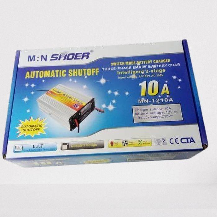 Car Battery Charger 10A 12V Suoer MA-1210A - shown in its blue and white retail box, featuring product specifications and a picture of the charger unit.