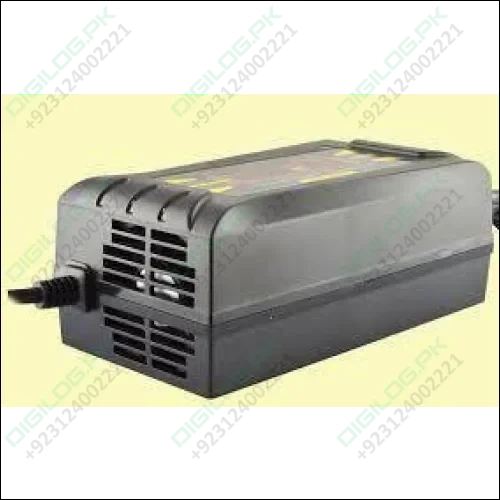 Car Charger Portable Battery With Digital Display (son