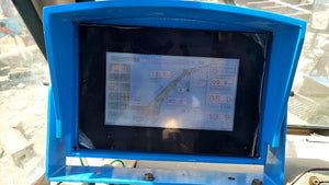 Crane رافعة Sli Safe Load Indicator / Lmi Load Moment Indicator - a blue monitor displaying crane lifting height, load data, and boom angle on its digital screen.