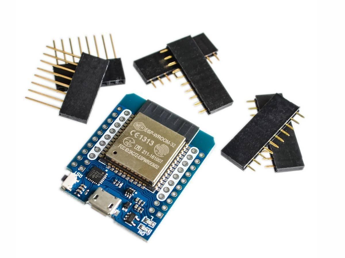 D1 Mini Nodemcu ESP32 ESP-wroom-32 Wlan WiFi Bluetooth IOT Development Board 9102x ) - with a micro-USB port, a reset button, and several loose black pin header strips on a white background.