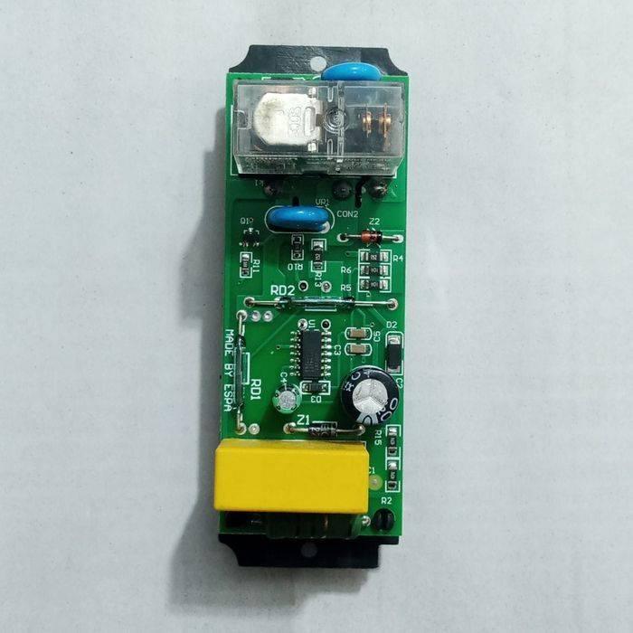 Espa Pressure Controller Circuit - Card - a rectangular green printed circuit board featuring a yellow transformer, a relay, and various electronic components.