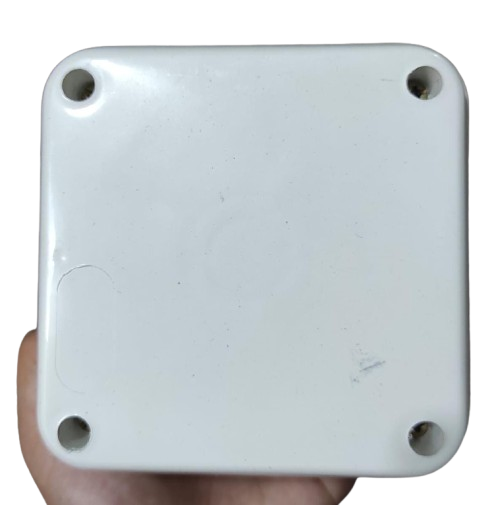 High Quality ABS Plastic Junction Box Universal Electrical Project Enclosure 100x100x65mm - a square white plastic box with four corner screw holes.