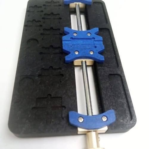 High Temperature PCB Board Holder Maintenance Repair Fixture Stand For Mobile Phone SMT Soldering Iron - a black base with a threaded metal rod and adjustable blue clamping brackets.