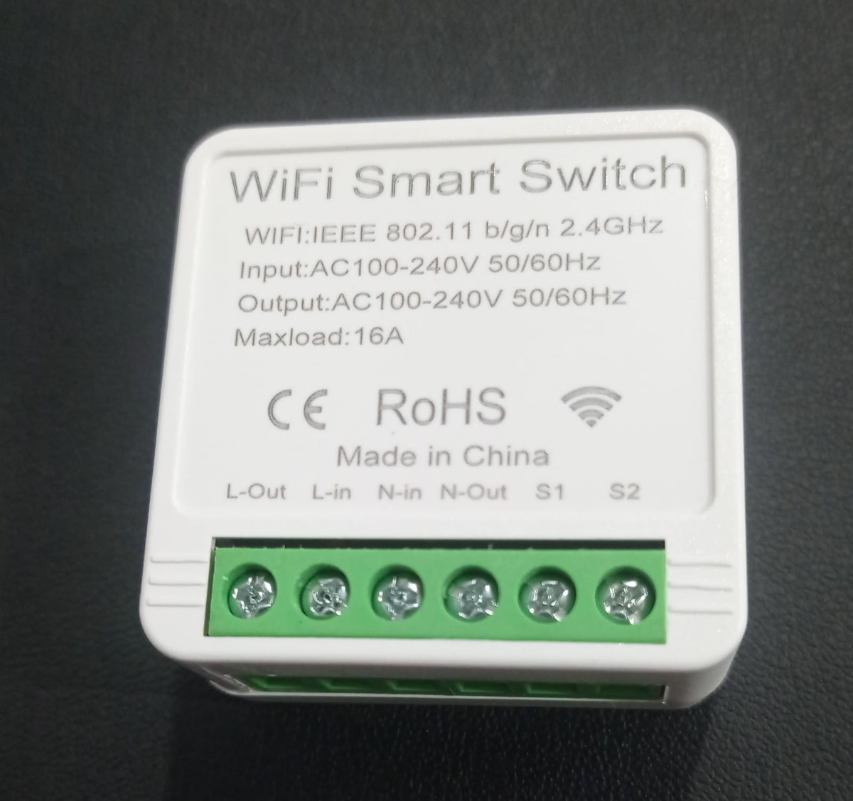 WiFi Smart Switch 16A with six screw terminals and specification label