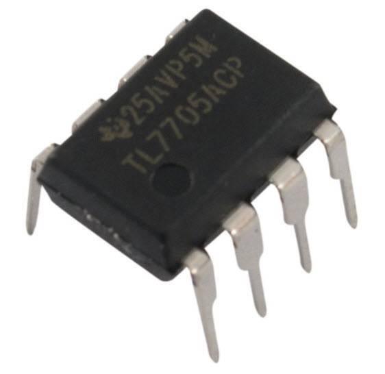 Instruments IC TL7705 DIP 8 - a black 8-pin dual in-line package with "25AVP5M TL7705ACP" printed on its top surface.