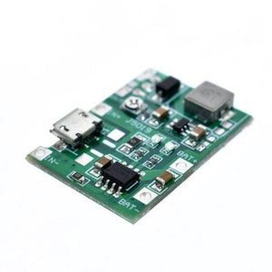 J5019 Hw 357: Versatile Li-ion Charger And Boost Module For a Wide Range Of Applications - a green rectangular circuit board featuring a micro-USB port, a 4R7 inductor, and labeled battery connection points.