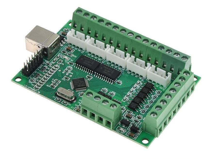 Mach3 USB CNC Interface Board BL-usbmach-V2.0 Mach3 CNC Board - a green circuit board featuring a USB port, multiple screw terminals, white connectors, and electronic chips.