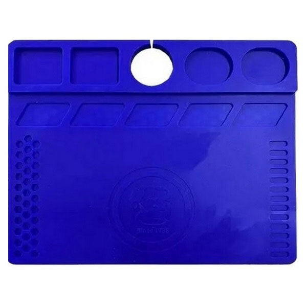 MECHANIC V75 MICROSCOPE SILICON MAT - rectangular blue silicone repair mat featuring a central logo, upper storage compartments, and textured sections on both sides.